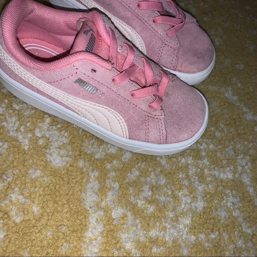 Puma size 9 toddler